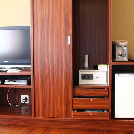פוג'יסאווה Hotel Saika מראה חיצוני תמונה