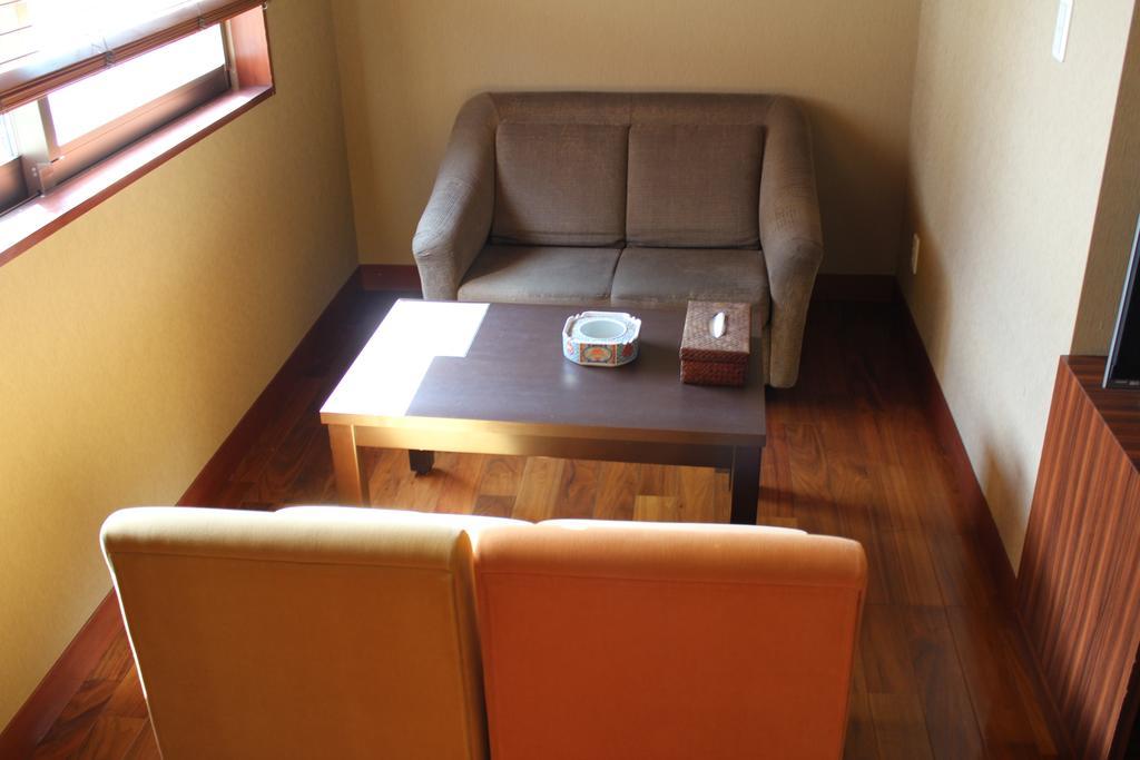 פוג'יסאווה Hotel Saika מראה חיצוני תמונה