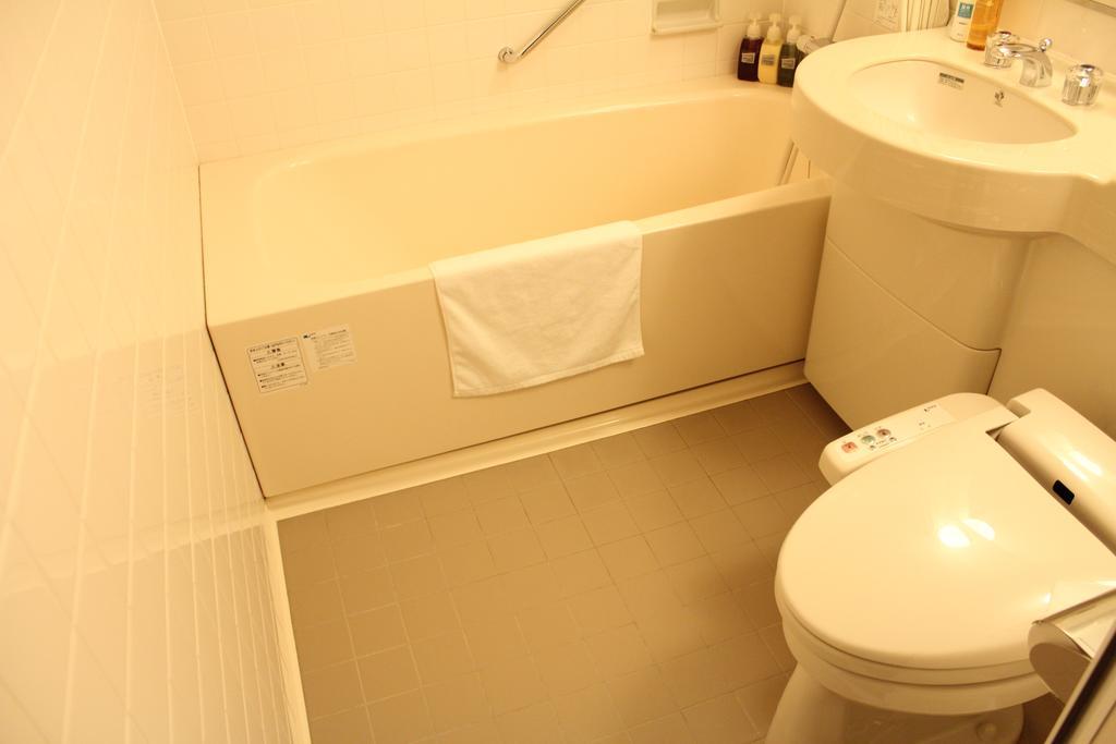 פוג'יסאווה Hotel Saika חדר תמונה